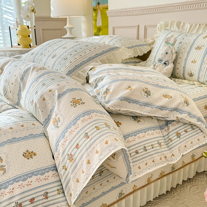 91家纺网 家纺一手货源 找家纺 美达家纺 2025新款全棉半夹棉花边床盖四件套 香榭丽舍