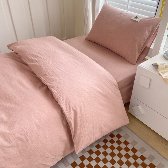 91家纺网 家纺一手货源 找家纺 巧格家纺 2025新款A类全棉色织水洗棉宿舍三件套-床垫套款 豆沙