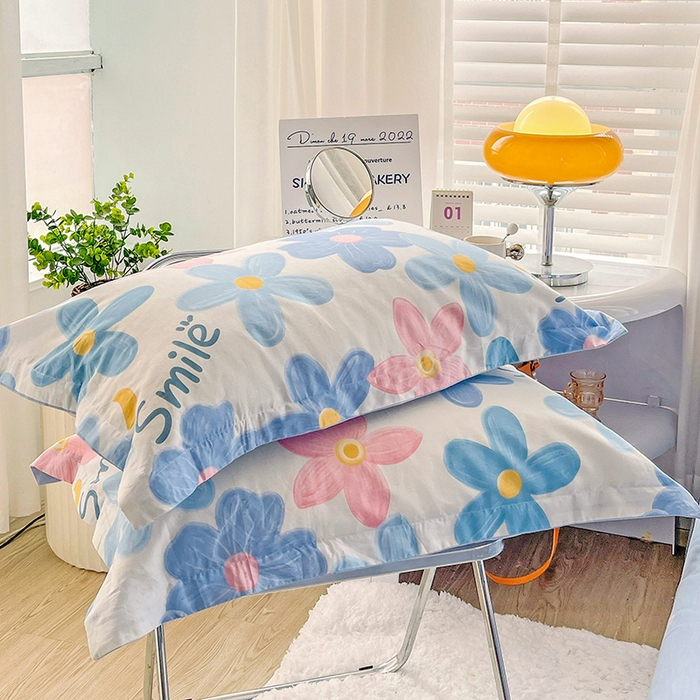 91家纺网 家纺一手货源 找家纺 恩泽 2024新款ins风全棉单品枕套 浅浅花漾蓝