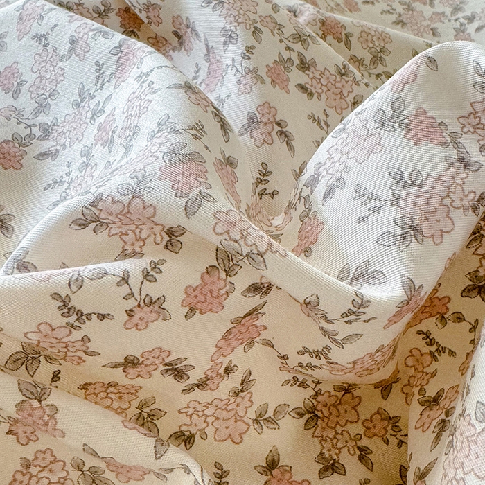 91家纺网 家纺一手货源 找家纺 美达家纺 2025新款全棉半夹棉花边床盖四件套 月光舒曼