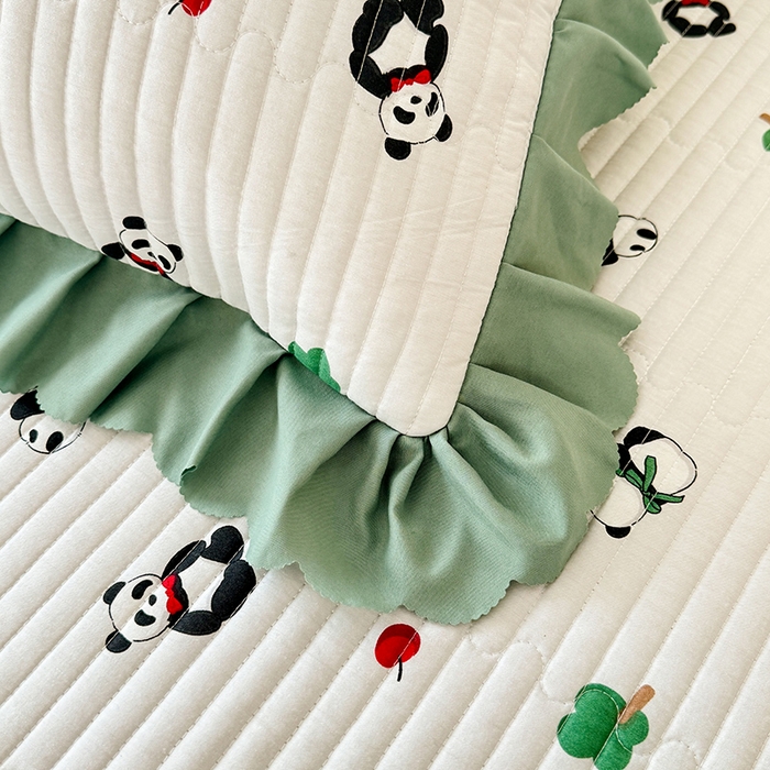 91家纺网 家纺一手货源 找家纺 美达家纺 2025新款全棉夹棉防滑小花边床盖 阳光胖达