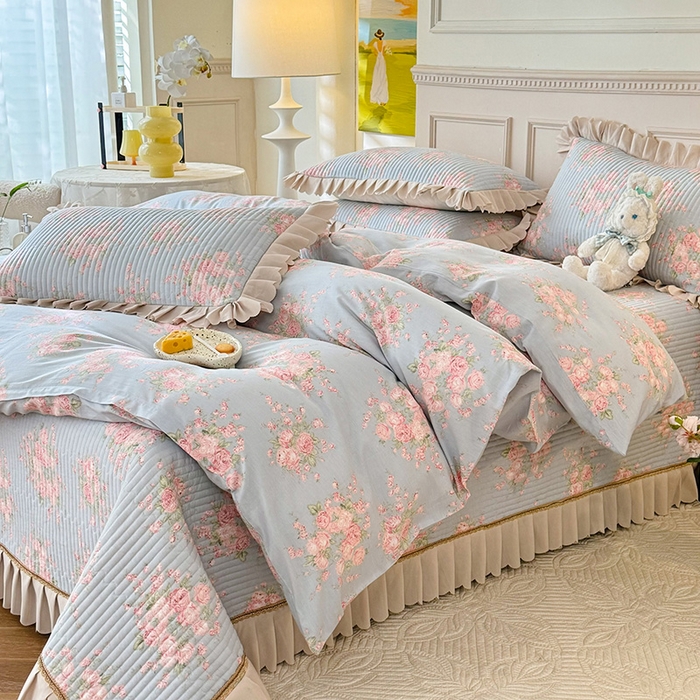 91家纺网 家纺一手货源 找家纺 美达家纺 2025新款全棉半夹棉花边床盖四件套 欧风花影