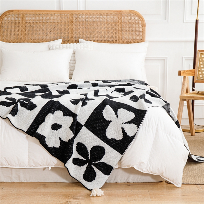 91家纺网 家纺一手货源 找家纺 苏艺针织盖毯 2024新款针织披肩沙发盖毯 针织-落花