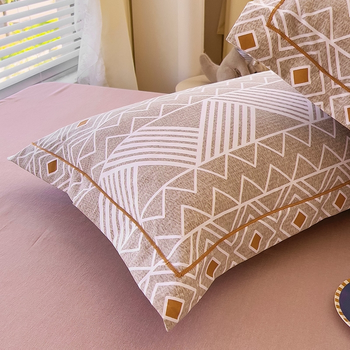 91家纺网 家纺一手货源 找家纺 优品阁 2024新款全棉磨毛四件套单品系列-单枕套 莫妮卡-咖