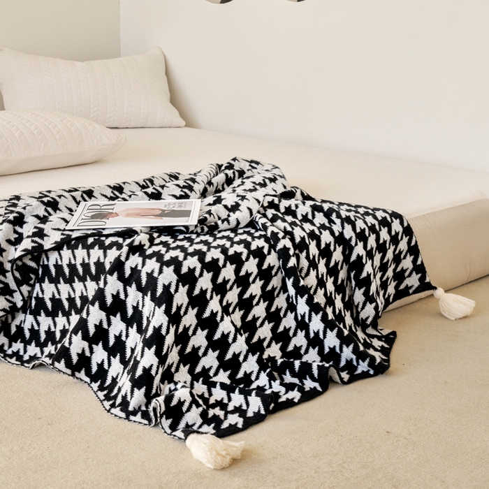 91家纺网 家纺一手货源 找家纺 苏艺针织盖毯 2024新款针织披肩沙发盖毯 针织-千鸟格