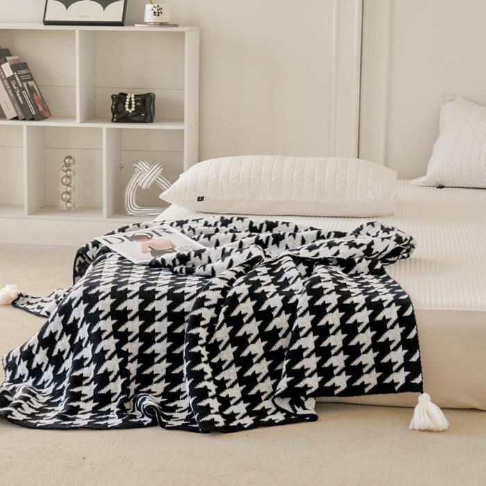 91家纺网 家纺一手货源 找家纺 苏艺针织盖毯 2024新款针织披肩沙发盖毯 针织-千鸟格