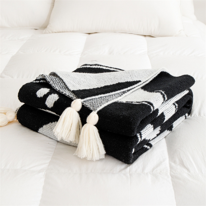 91家纺网 家纺一手货源 找家纺 苏艺针织盖毯 2024新款针织披肩沙发盖毯 针织-煤球