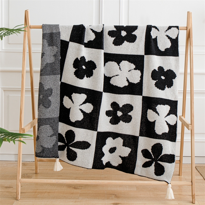 91家纺网 家纺一手货源 找家纺 苏艺针织盖毯 2024新款针织披肩沙发盖毯 针织-落花