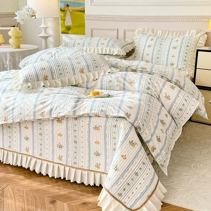 91家纺网 家纺一手货源 找家纺 美达家纺 2025新款全棉半夹棉花边床盖四件套 香榭丽舍