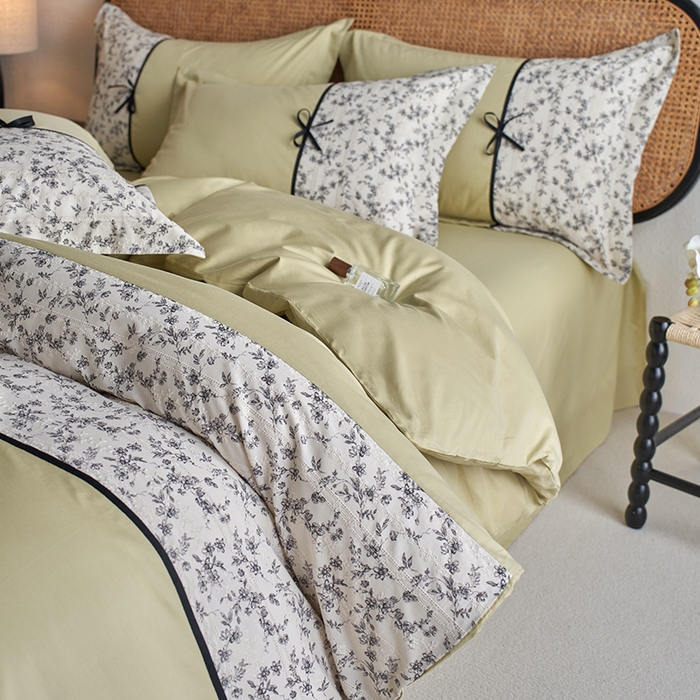 91家纺网 家纺一手货源 找家纺 2024新款全棉轻法式复古蝴蝶结刺绣工艺款四件套 奈妃-复古绿