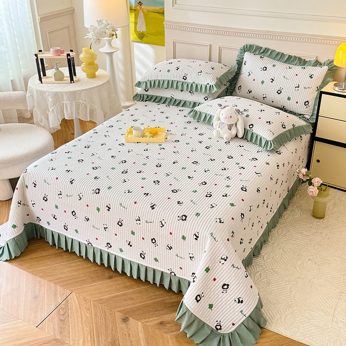 91家纺网 家纺一手货源 找家纺 美达家纺 2025新款全棉夹棉防滑小花边床盖 阳光胖达