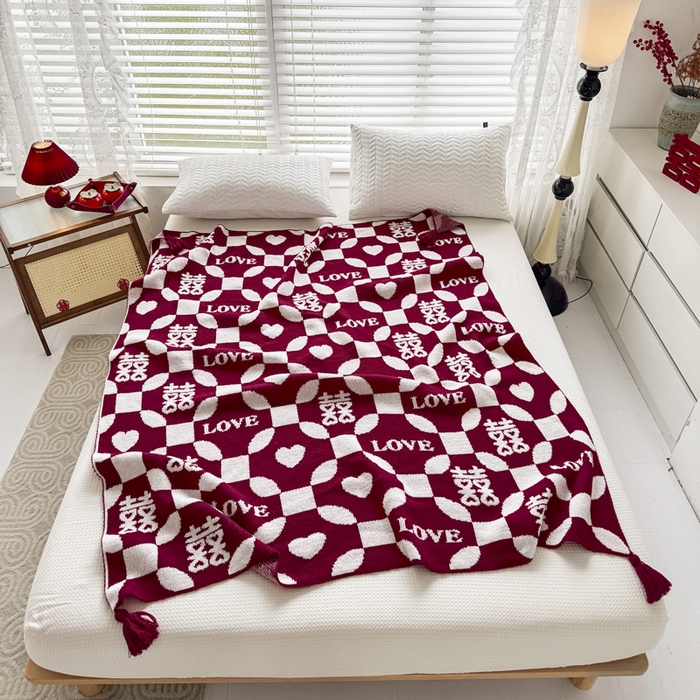 91家纺网 家纺一手货源 找家纺 苏艺针织盖毯 2024新款中式风高端婚礼喜字毛毯 针织毯喜-love喜字盖毯