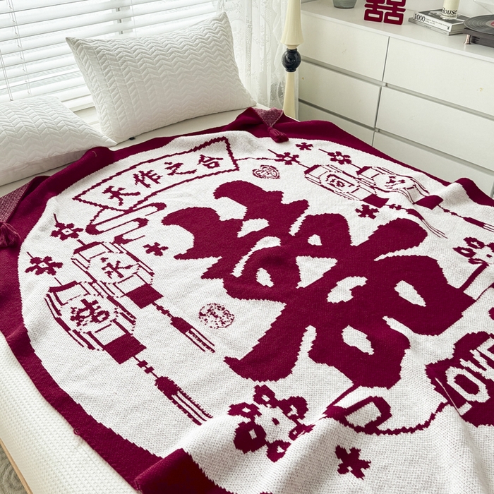 91家纺网 家纺一手货源 找家纺 苏艺针织盖毯 2024新款中式风高端婚礼喜字毛毯 针织喜-天作之合喜字盖毯