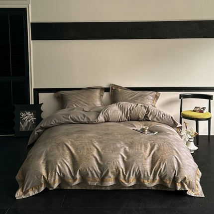 91家纺网 家纺一手货源 找家纺 由丽家纺 2025新款6月数码印花四件套 惜花-灰