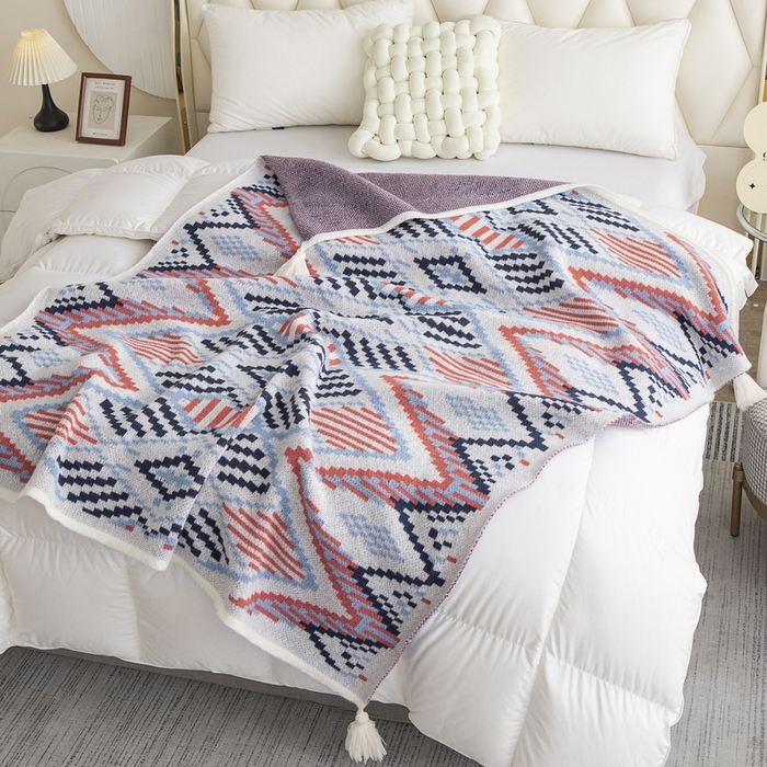 91家纺网 家纺一手货源 找家纺 苏艺针织盖毯 2024新款亲肤复古针织毯 复古蓝