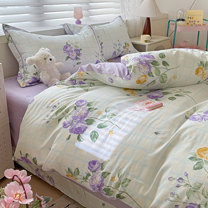 91家纺网 家纺一手货源 找家纺 乐童 2024新款直播爆款13070纯棉印花吊边款一字绣四件套第八波紫萱花