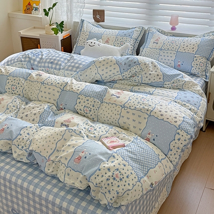 91家纺网 家纺一手货源 找家纺 乐童 2024新款直播爆款13070纯棉印花吊边款一字绣四件套第八波踏春小兔