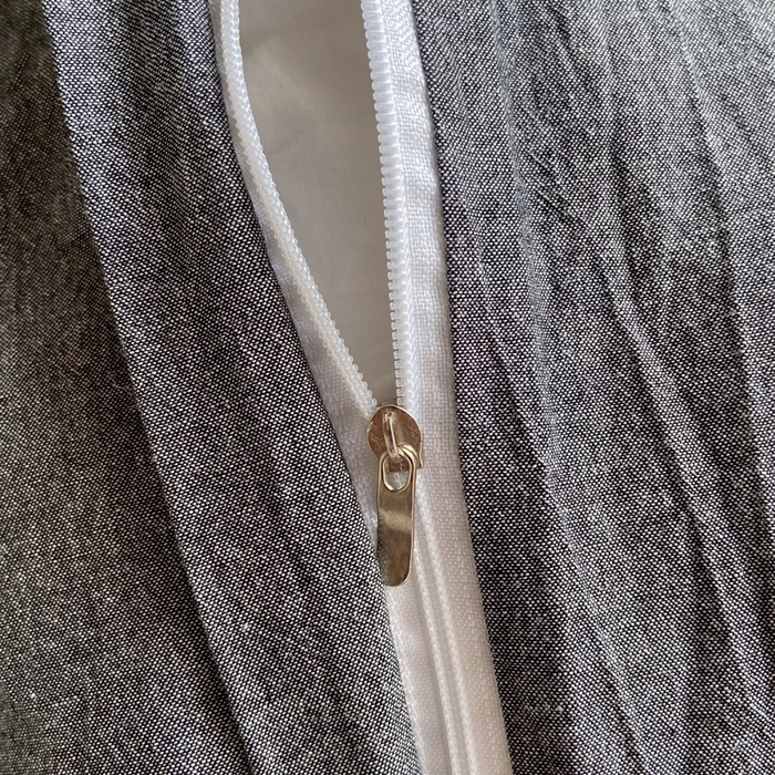 91家纺网 家纺一手货源 找家纺 巧格家纺 2025新款A类全棉色织水洗棉宿舍三件套-床笠款 深灰