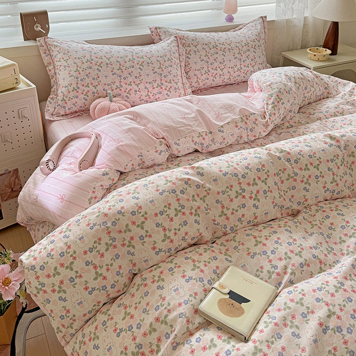 91家纺网 家纺一手货源 找家纺 乐童 2024新款直播爆款13070纯棉印花吊边款一字绣四件套第八波小花兔