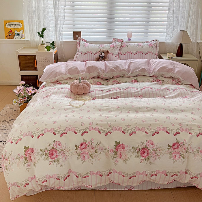 91家纺网 家纺一手货源 找家纺 乐童 2024新款直播爆款13070纯棉印花吊边款一字绣四件套第八波甜蜜蜜