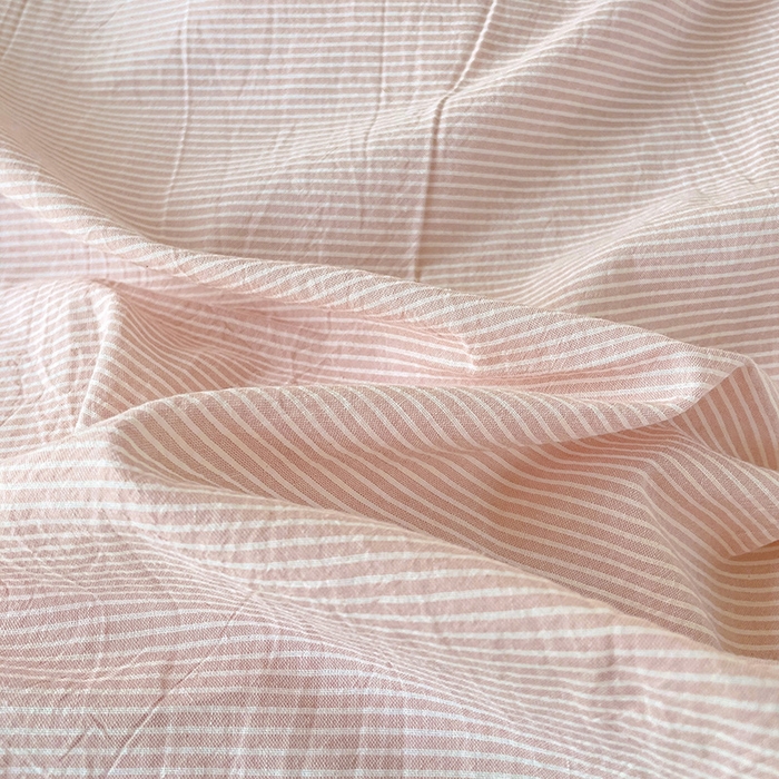 91家纺网 家纺一手货源 找家纺 呗旺鹿 2024新款A类40支全棉色织水洗棉四件套全棉四件套纯棉四件套无印风 魅力条纹粉