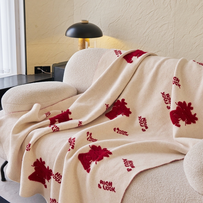 91家纺网 家纺一手货源 找家纺 苏艺针织盖毯 2024龙年限定高克重一体针织毛巾绣亲肤毛毯盖毯 祥龙献瑞（白)