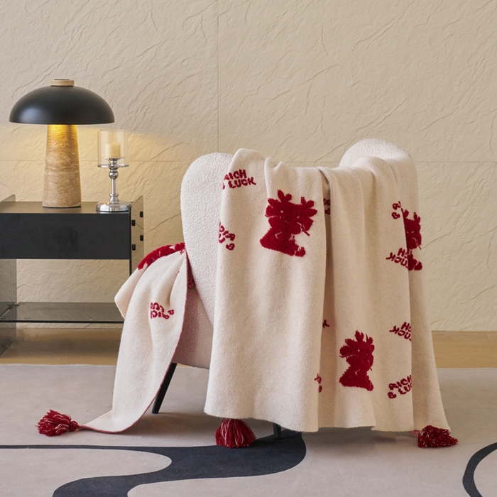 91家纺网 家纺一手货源 找家纺 苏艺针织盖毯 2024龙年限定高克重一体针织毛巾绣亲肤毛毯盖毯 祥龙献瑞（白)