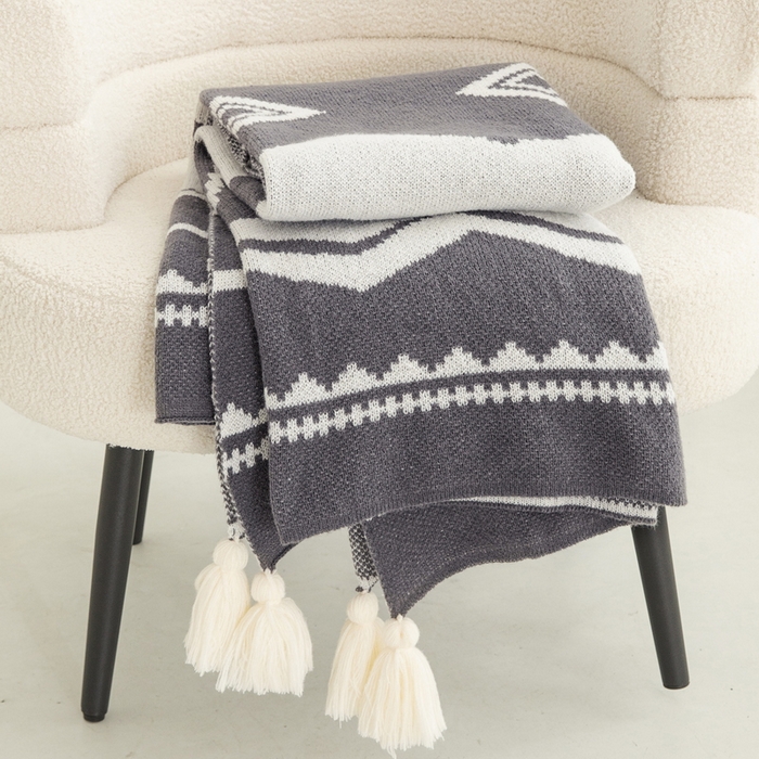 91家纺网 家纺一手货源 找家纺 苏艺针织盖毯 2024新款亲肤复古针织毯 绅士灰