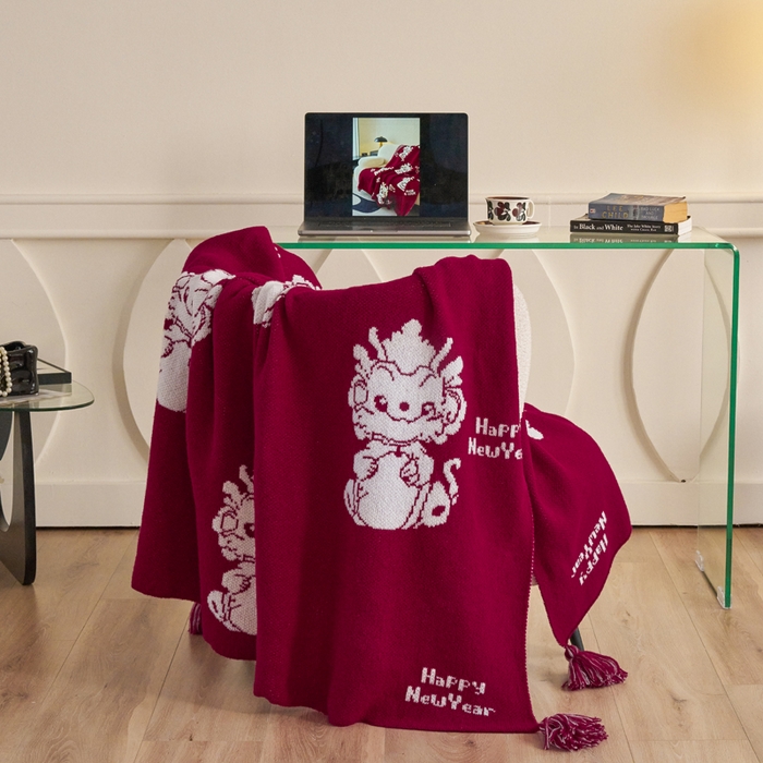 91家纺网 家纺一手货源 找家纺 苏艺针织盖毯 2024新款龙年限定针织亲肤毯龙年大吉盖毯 龙年大吉（红）