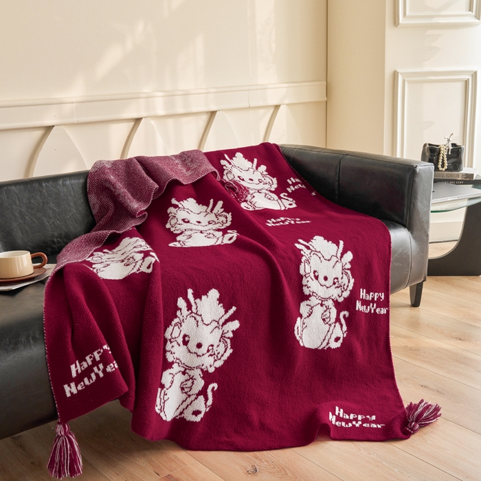 91家纺网 家纺一手货源 找家纺 苏艺针织盖毯 2024新款龙年限定针织亲肤毯龙年大吉盖毯 龙年大吉（红）