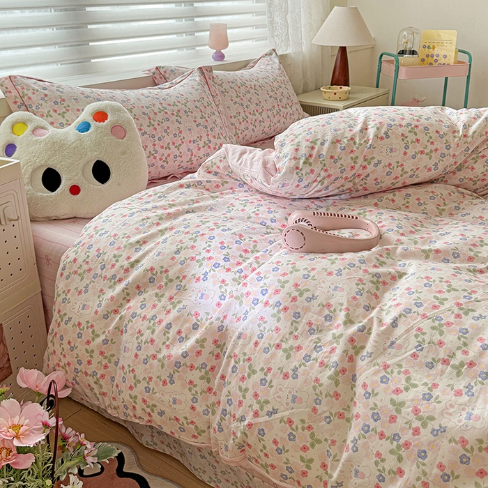 91家纺网 家纺一手货源 找家纺 乐童 2024新款直播爆款13070纯棉印花吊边款一字绣四件套第八波小花兔