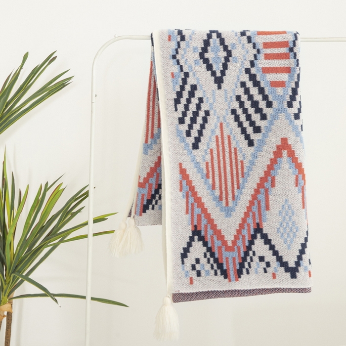 91家纺网 家纺一手货源 找家纺 苏艺针织盖毯 2024新款亲肤复古针织毯 复古蓝