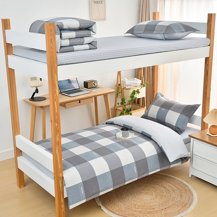 91家纺网 家纺一手货源 找家纺 （总）乐旗家纺 2025新款13372全棉学生宿舍床单款三件套纯棉六件套