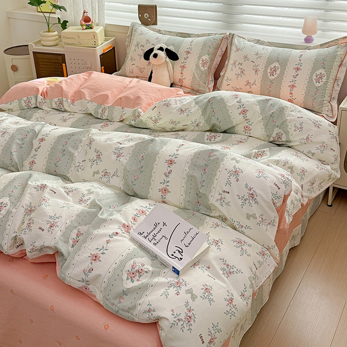 91家纺网 家纺一手货源 找家纺 乐童 2024新款直播爆款13070纯棉印花吊边款一字绣四件套第八波娴静小花