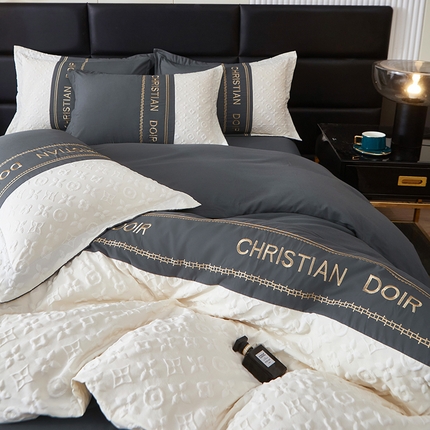 91家纺网 家纺一手货源 找家纺 富宁家纺 2025新款直播爆款水洗棉磨毛浮雕刺绣四件套-慕兰迪风格二 高级灰