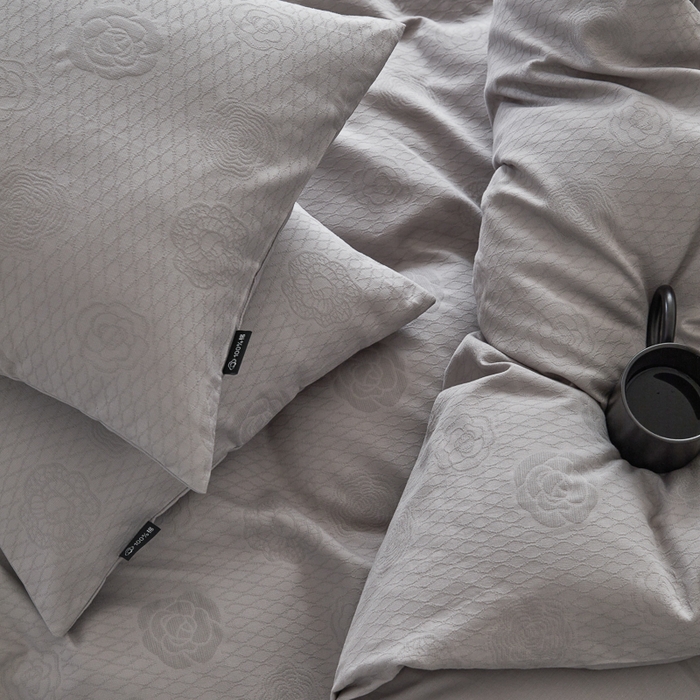 91家纺网 家纺一手货源 找家纺 优彩 2025新款A类全棉提花三层纱四件套 巴洛克初暖灰