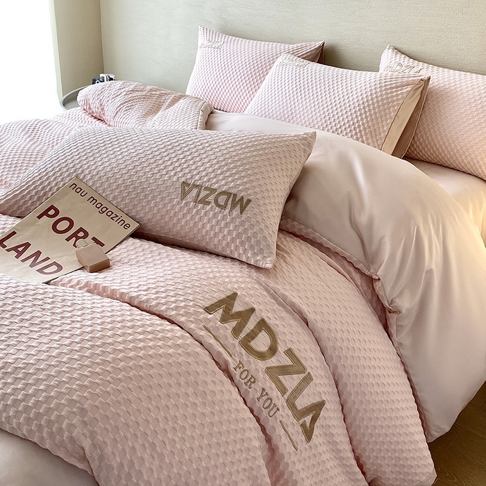 91家纺网 家纺一手货源 找家纺 优悦 2024新款泡泡格时尚提花四件套 泡泡格-粉