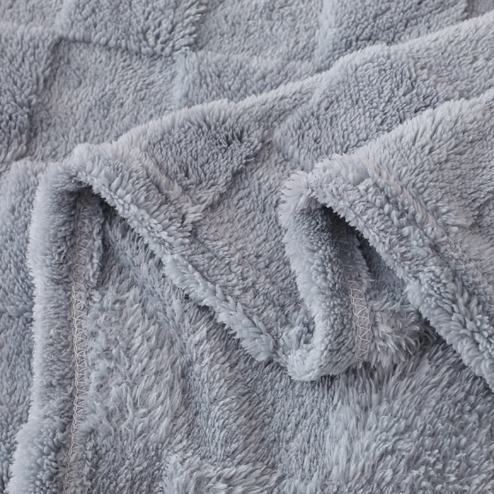 91家纺网 家纺一手货源 找家纺 芸锦豪 2024新款意大利面包格毛毯-卷边款 蓝灰