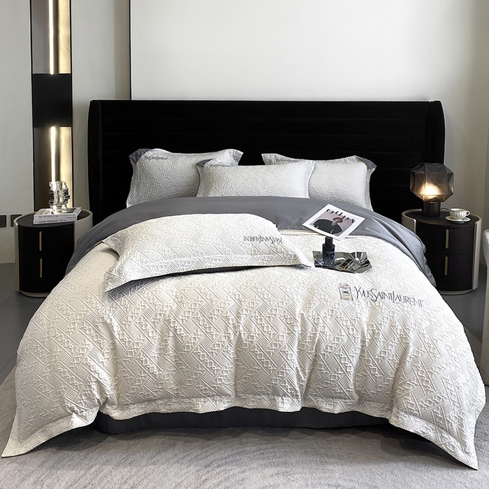 91家纺网 家纺一手货源 找家纺 优悦 2024新款时尚提花四件套-卡乐 卡乐-白灰