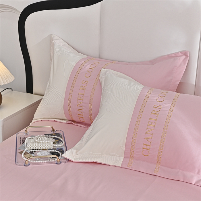 91家纺网 家纺一手货源 找家纺 富宁家纺 2025新款直播爆款水洗棉磨毛浮雕刺绣四件套-卡诗（提供买家秀） 粉叶子