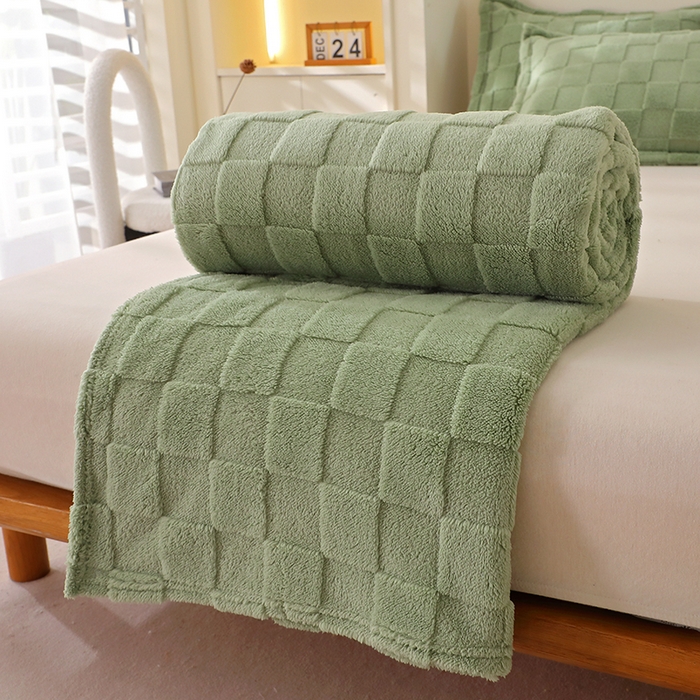 91家纺网 家纺一手货源 找家纺 芸锦豪 2024新款意大利面包格毛毯-卷边款 抹茶绿