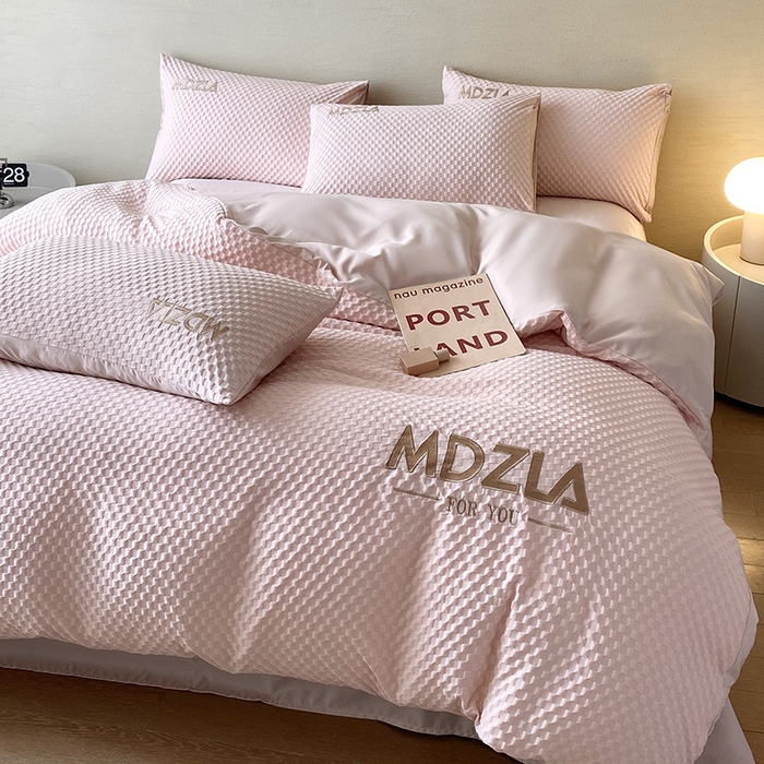 91家纺网 家纺一手货源 找家纺 优悦 2024新款泡泡格时尚提花四件套 泡泡格-粉