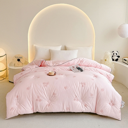 91家纺网 家纺一手货源 找家纺 心悦 2024新款全棉印花大豆被 被子被芯 玫瑰花园粉