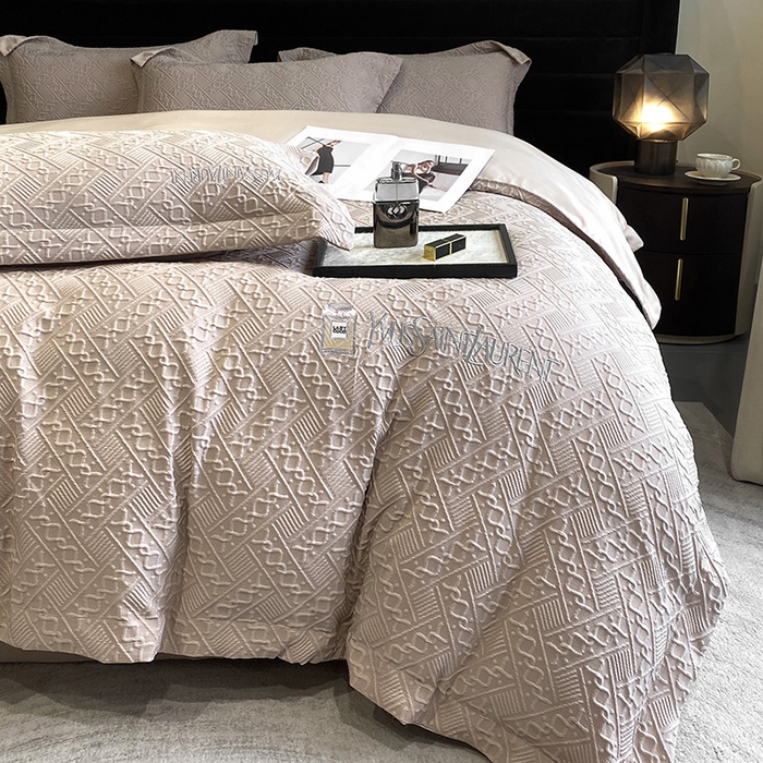 91家纺网 家纺一手货源 找家纺 优悦 2024新款时尚提花四件套-卡乐 卡乐-香槟