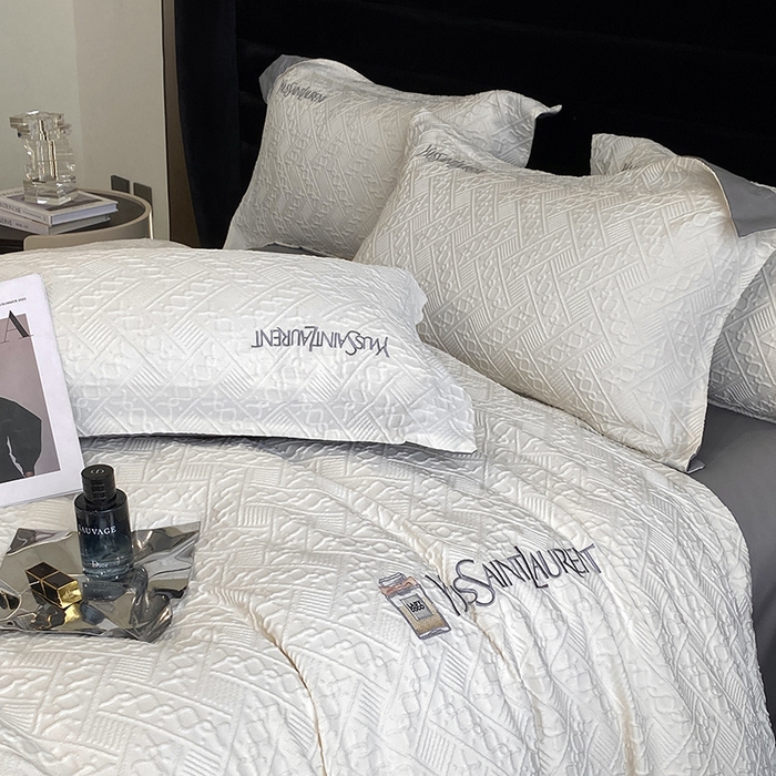 91家纺网 家纺一手货源 找家纺 （总）优悦 2024新款时尚提花四件套-卡乐