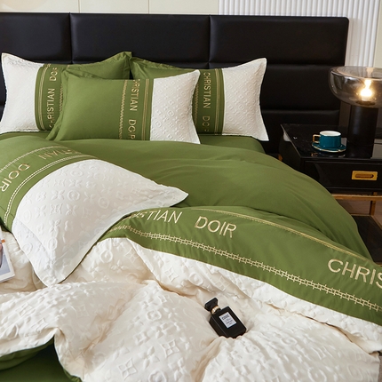 91家纺网 家纺一手货源 找家纺 （总）2025新款爆款水洗棉磨毛立体浮雕刺绣四件套纯色拼接慕兰迪【提供买家秀】