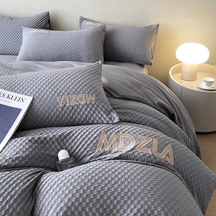 91家纺网 家纺一手货源 找家纺 优悦 2024新款泡泡格时尚提花四件套 泡泡格-灰