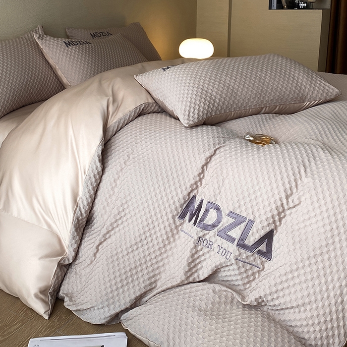 91家纺网 家纺一手货源 找家纺 （总）优悦 2024新款泡泡格时尚提花四件套