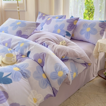 91家纺网 家纺一手货源 找家纺 （总）卢赛尔 2024新款小清新水洗糯糯四件套