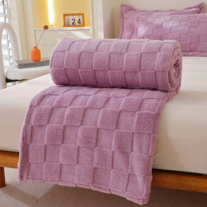 91家纺网 家纺一手货源 找家纺 芸锦豪 2024新款意大利面包格毛毯-卷边款 莫奈紫